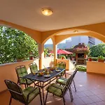 Apartament Davor & Davorka *