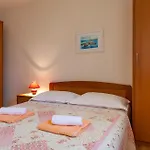 Apartament Davor & Davorka Marina