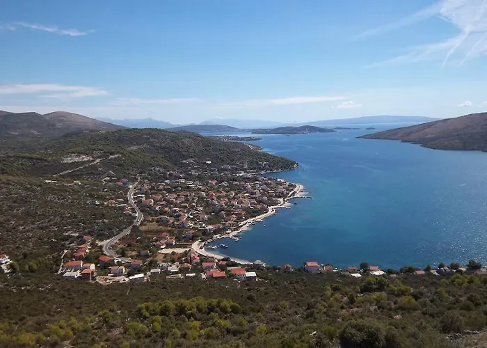 Davor & Davorka Apartman