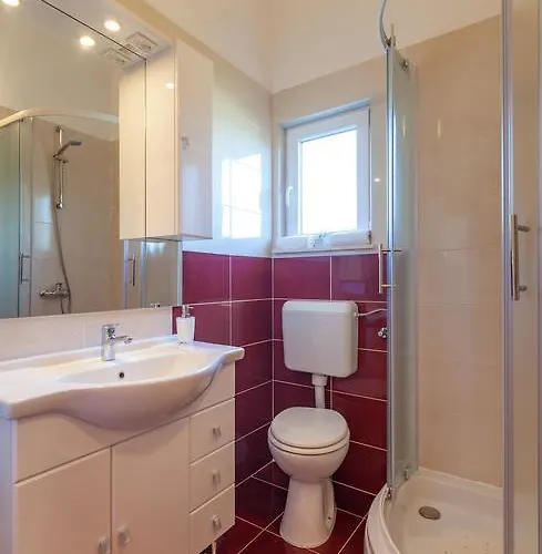 Apartman Davor & Davorka Marina