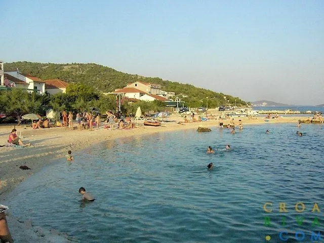 Apartman Davor & Davorka Marina